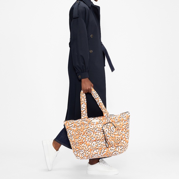 Ted Baker Leopard Yellow Oversized Puffer Nylon Tote - Picture 1 of 7